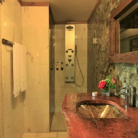 Story - Piscina & Sauna - Lareira *