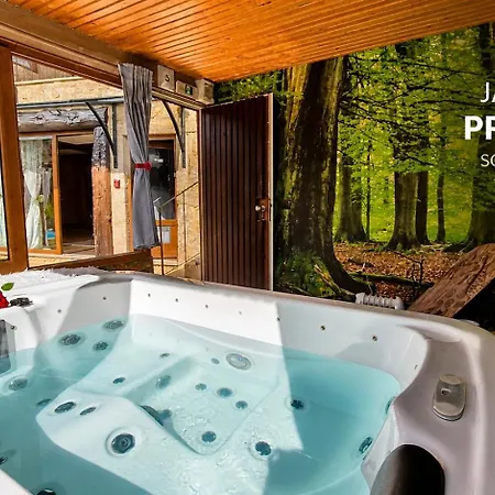 Casa Story - Piscina, Sauna & Jacuzzi